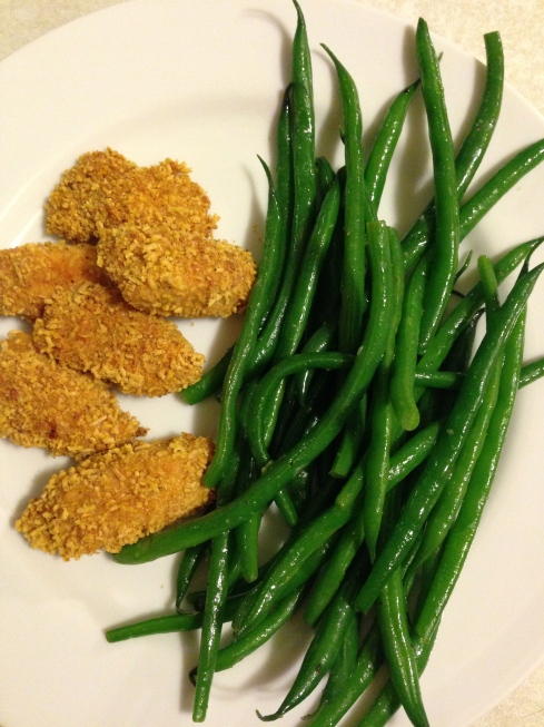 Baked Chicken Nuggets with Green Beans